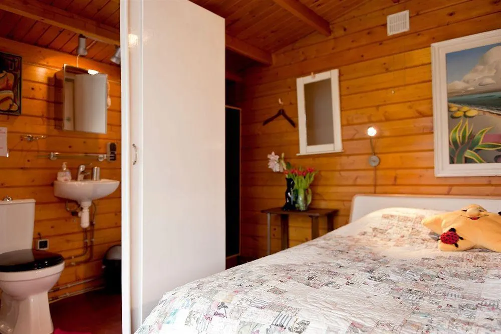 Xaviera'S Bed And Breakfast Amsterdam 2*,