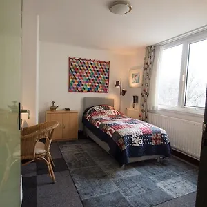 hotel-adolesce.amsterdamhotelsnl.com/